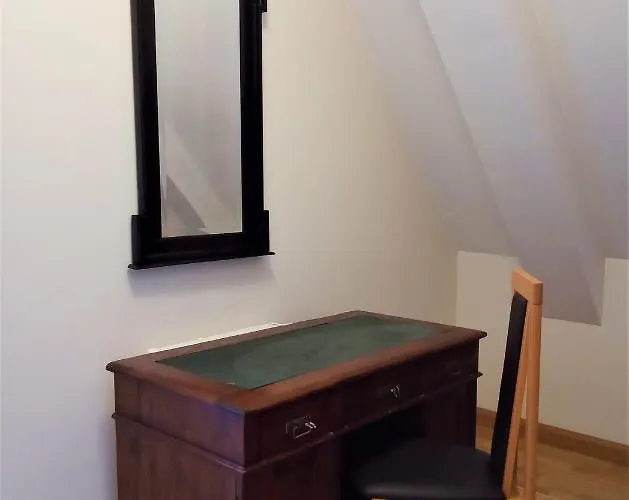 Alojamento de Acomodação e Pequeno-almoço Dom Notre Dame Wrocław